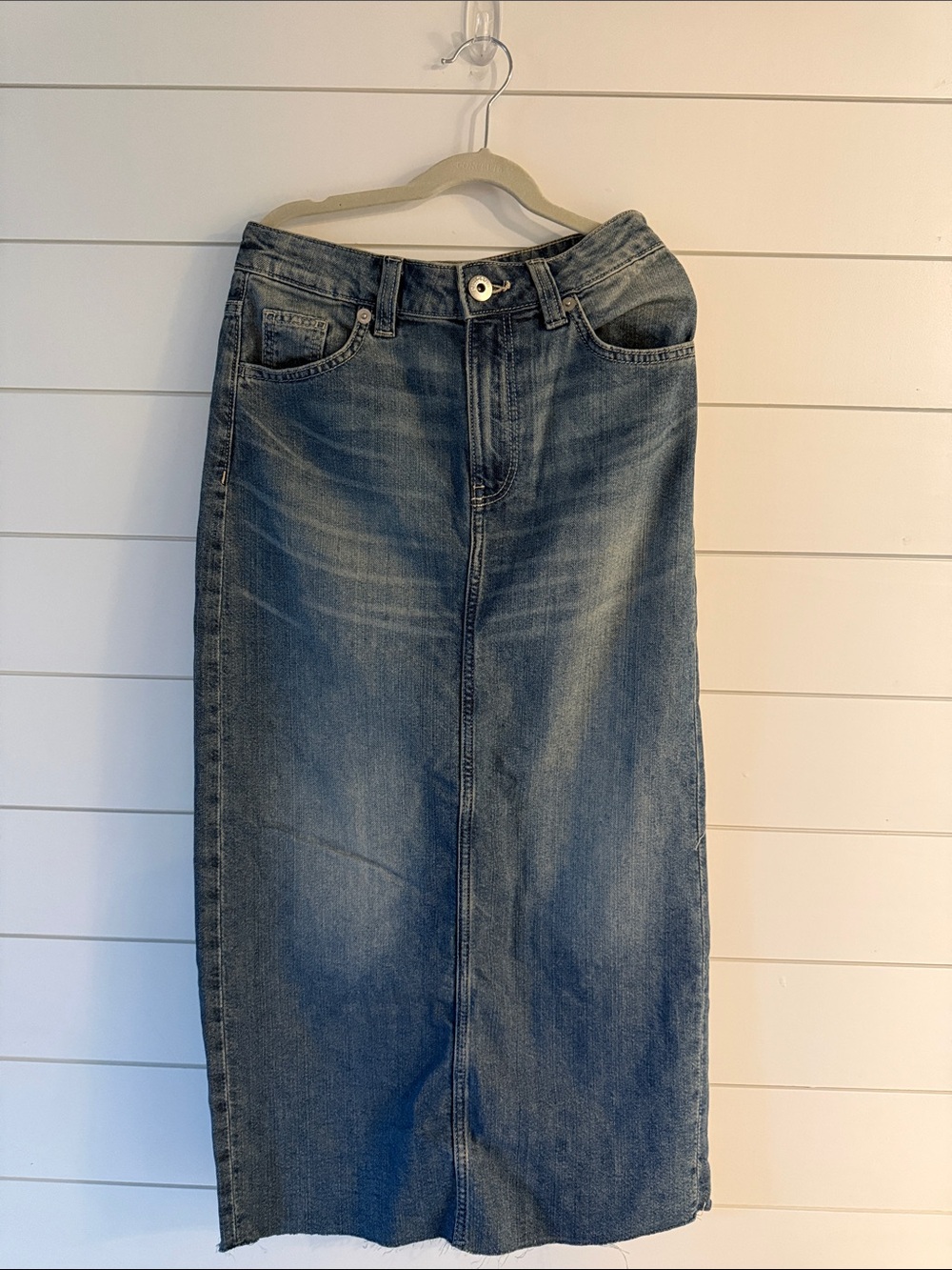 H&M Blue Denim Skirt with Contrast Stitching Eur 32